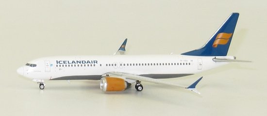 Boeing 737-8MAX Icelandair